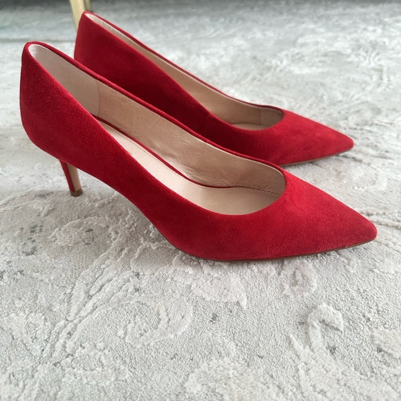 Louise et Cie Red Suede Heels,Size 8 - Picture 2 of 3